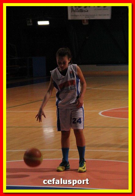 150228 Basket_U13F 089_tn.jpg